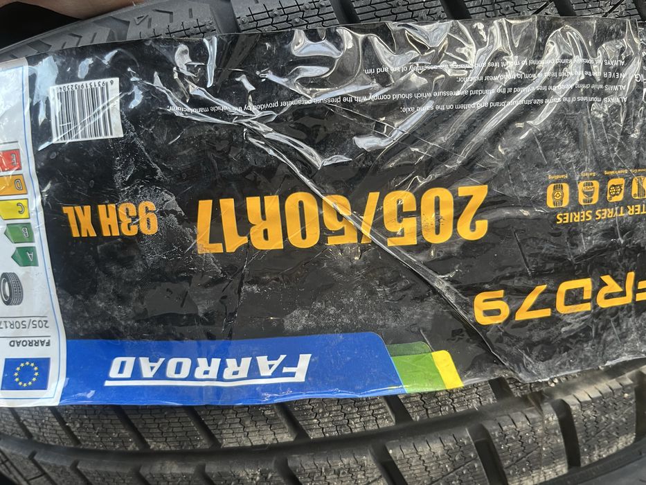 Новые зимние шины R17/205/50