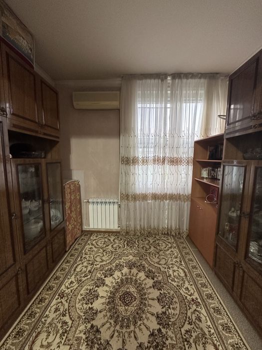 Хумоюн Продается квартира 3/4/5 балкон 2х6