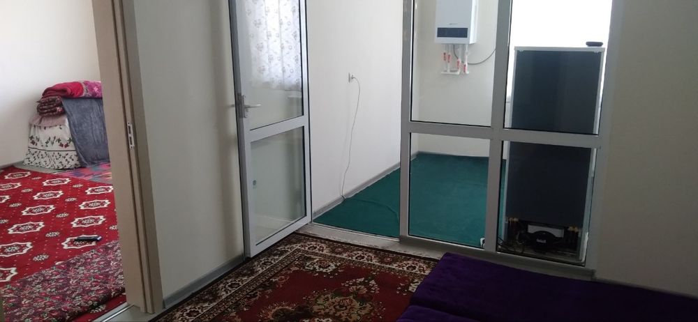Продается 2 комнатная квартира 16 этажном дома, на 7-этаже.