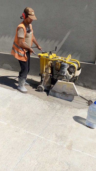 Резка бетона, асфальта и стяжки