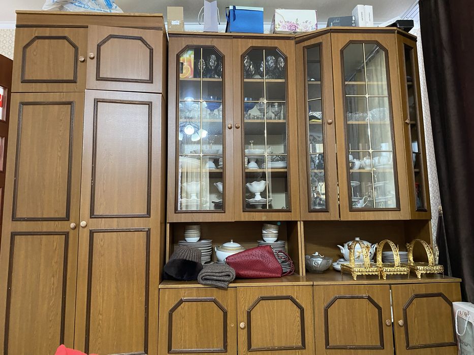 Продам стенку б/у