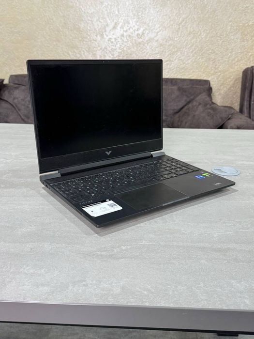 HP Victus 15 i5-12450H 32GB RAM / 1TB SSD / GTX1650