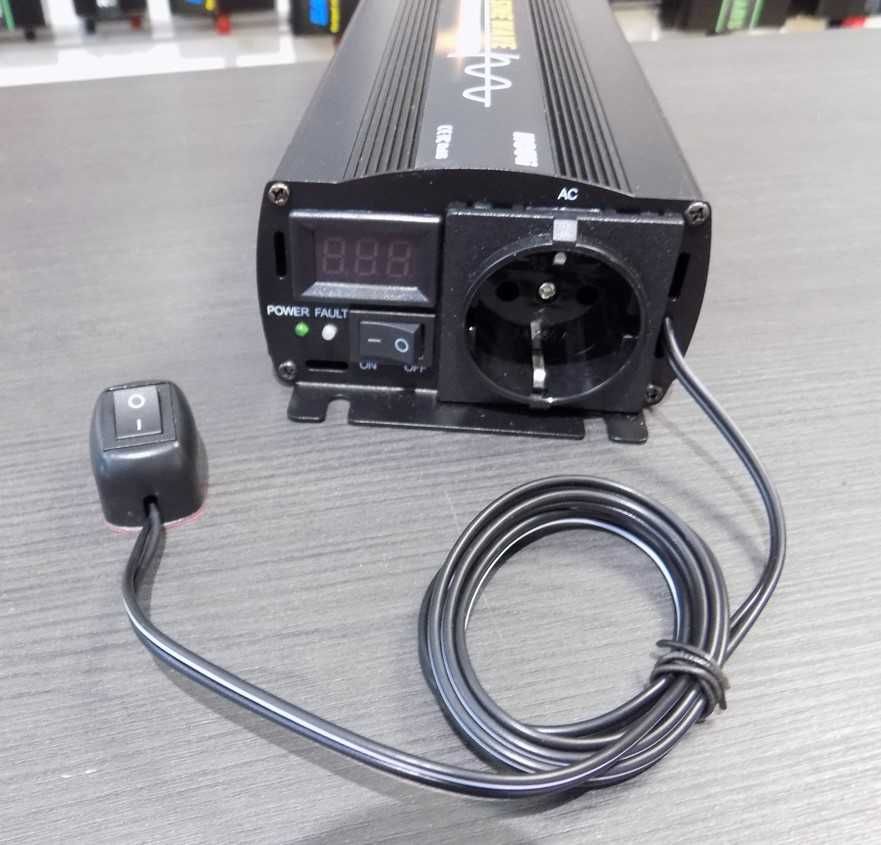 Инвертори HOULI 2600/1300W с чиста синусоида