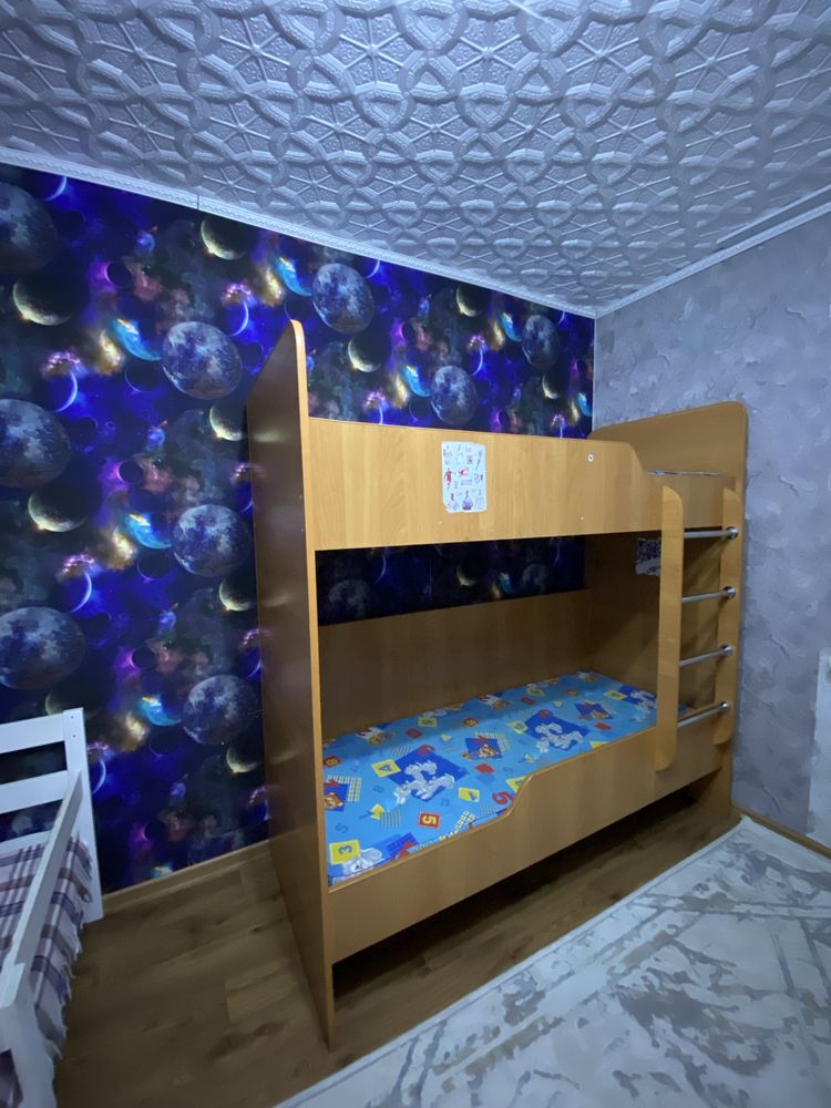 Двухярустная кровать