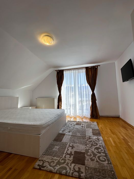 Cazare moieciu de jos/ 200 noapte /6 camere