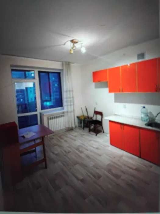 Сдается 1 комнатная квартира на длительный срок ул. Кумисбекова 9А