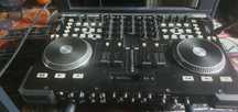 American Audio WMS4 (consola mixaj DJ/cd-playere cu mixer)