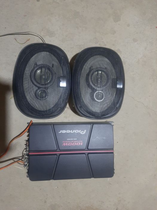 Pioner uslitel va Kenwod kalonka. Xolati yangidek