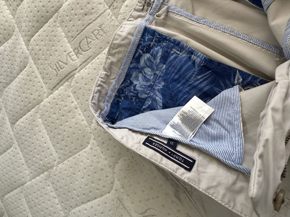 Tommy Hilfiger 1985 Stone Cargo Short