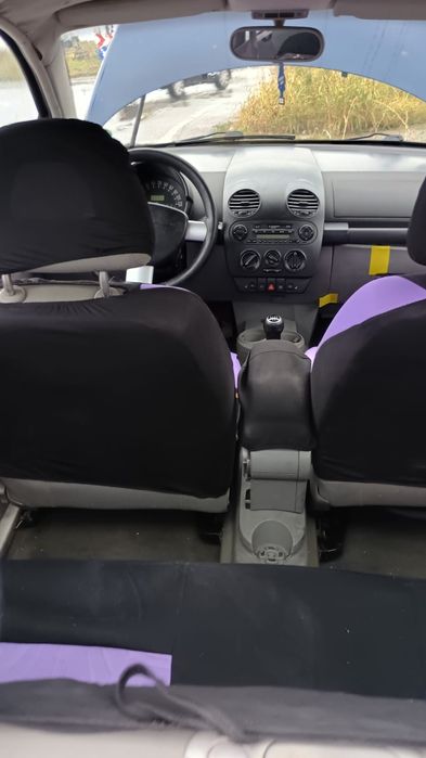 Volkswagen Beetle an 2000
POSIBILITATE RATE LUNARE!!! 
- 204.000 Km, n