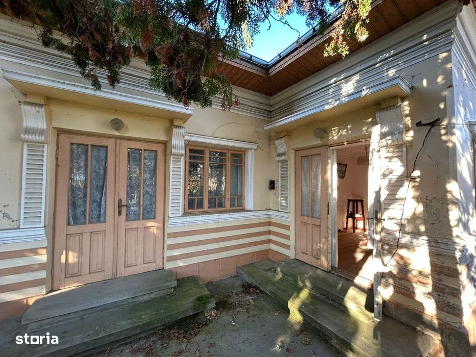 De vanzare casa in Gheraiesti , căramida, Teren 1251mp , 55000 euro