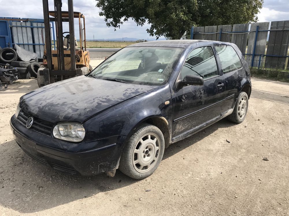 Volkswagen Golf 4 1.9TDI 90кс на части