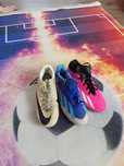 Vând ghete fotbal Nike și Adidas