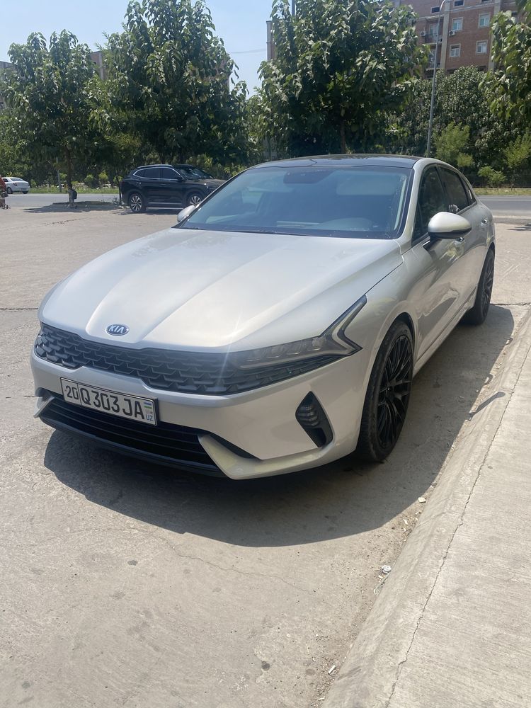 Кия к 5 автомабилз