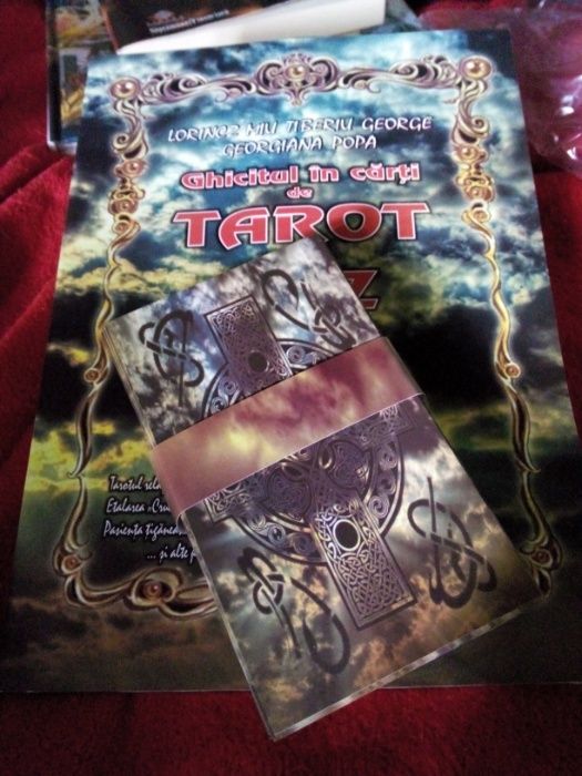 Manual complex pt Tarot+Set Carti tarot Rider Waite in lb romana-siglt