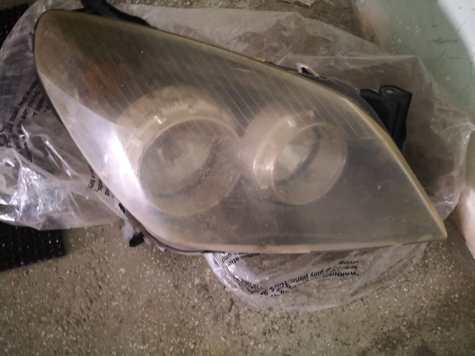 Vand faruri, stopuri, grila opel astra h