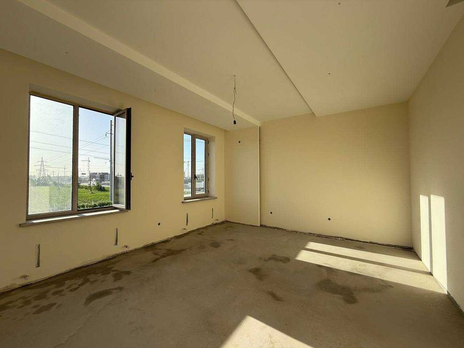 HASHAMATLI 3 QAVATL qilib qurilgan hovli sotiladi