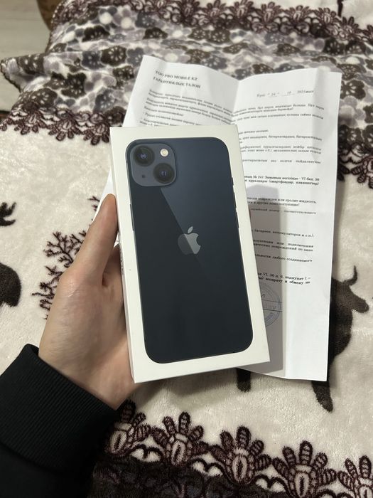 Продам Запечатанный Айфон 13 128gb