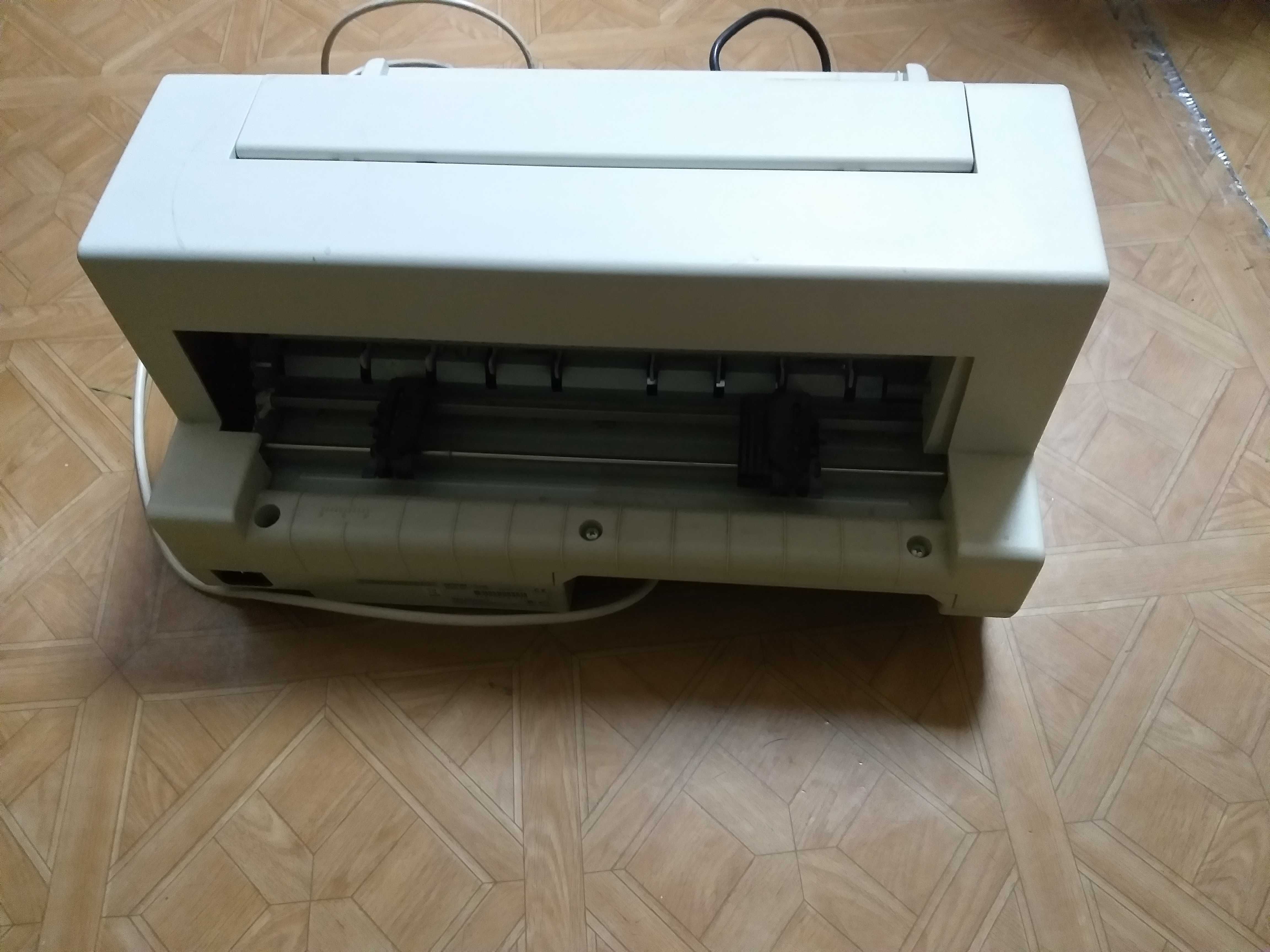 Принтер матричный Epson LQ-680