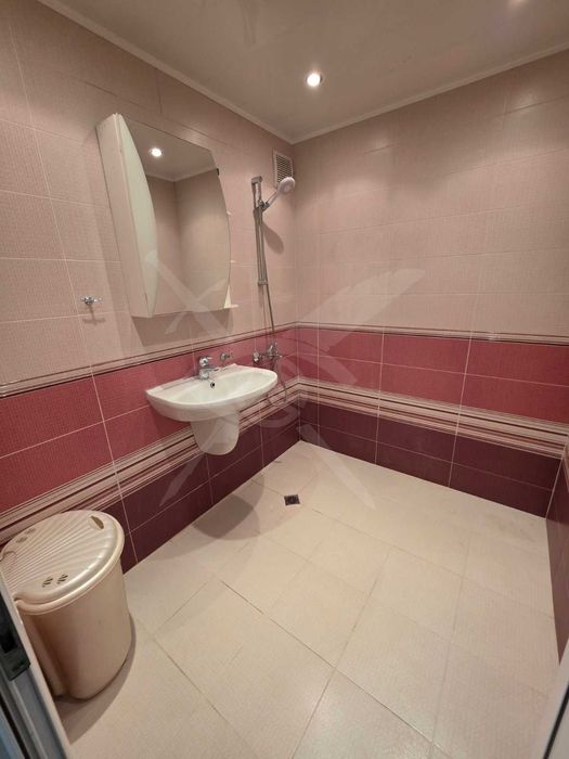 Тристаен апартамент в Тракия 92405