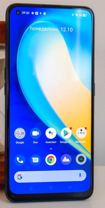Мобилен телефон Realme 7 Pro като НОВ