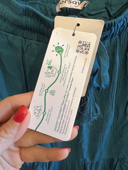 Fustă marca ORSAY, nouă, cu etichetă