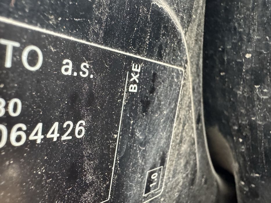 Dezmembrez dezmembrari skoda octavia 2 1.9 TDI BXE 105 cai 5 trepte