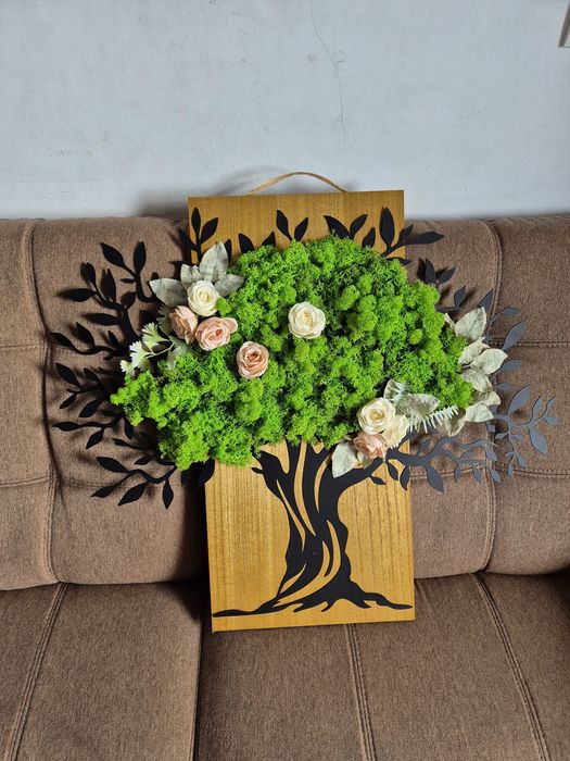 Tablou copac din licheni