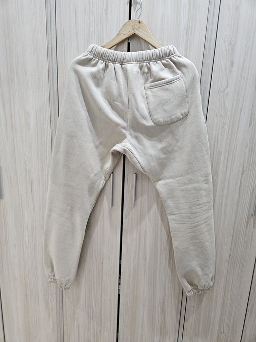 Essentials Fear of God - долница