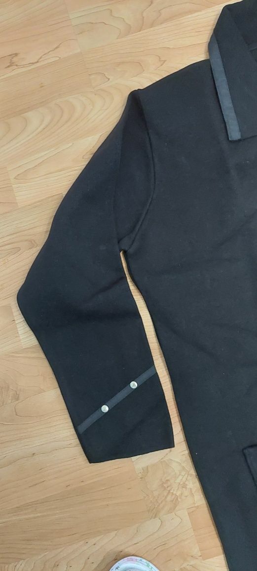 НОВА вълнена черна жилетка, 2XL