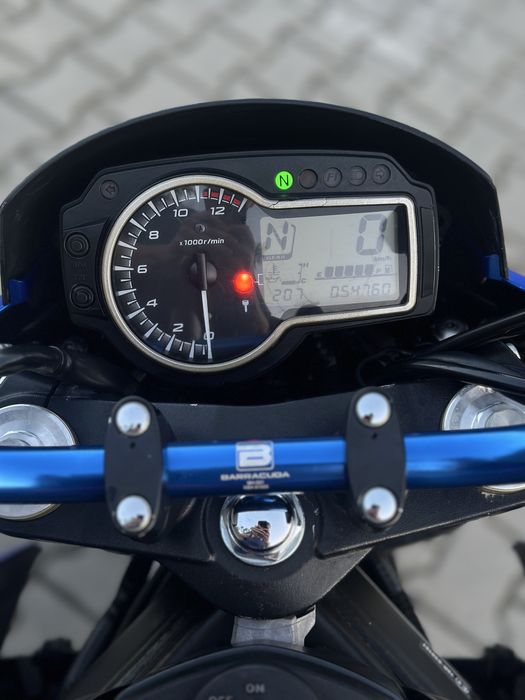 Vand Suzuki GSR750 Scorpion Edition!