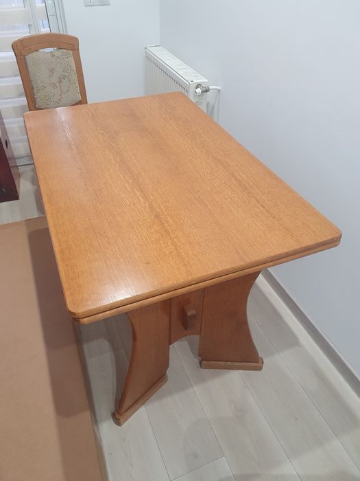 Masa extensibila din lemn (living / bucătărie)