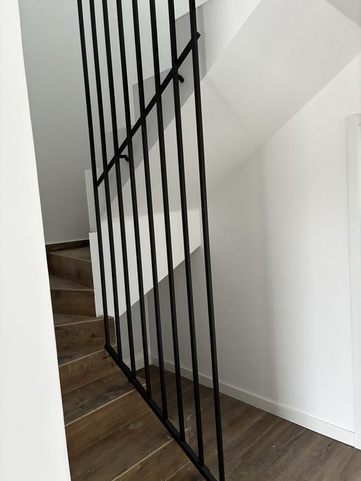 Riflaje metalice,scari interior,balustrade,porti,fundatie gard