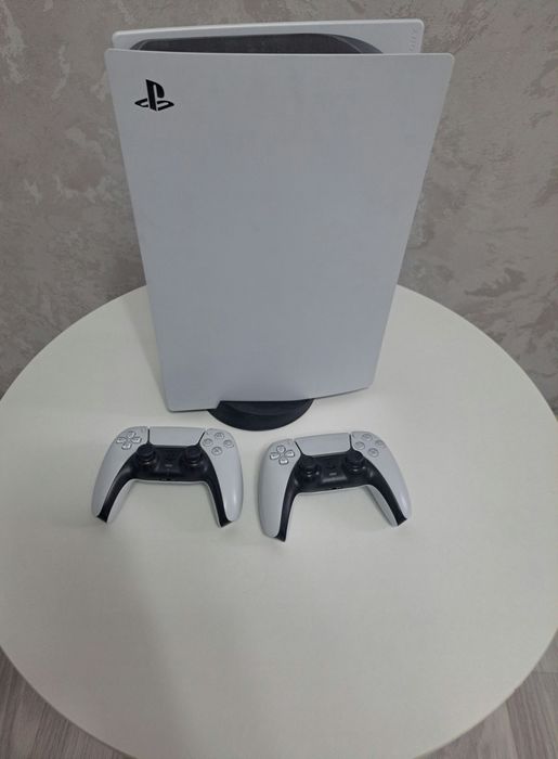 Sony PlayStation 5 | Отличное состояние | Игры + подписка PS Plus