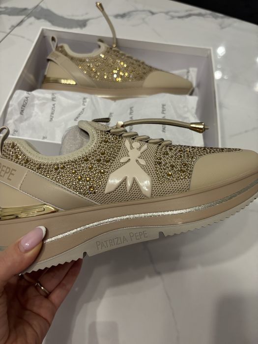 Нови sneakers Patrizia Pepe