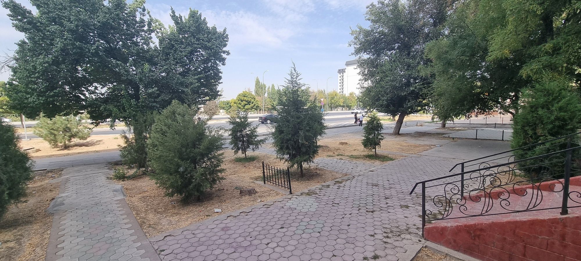 Сдаётся 70 квм помещение вдоль дороги, ул. А. Даниш, Юнусабад 13
