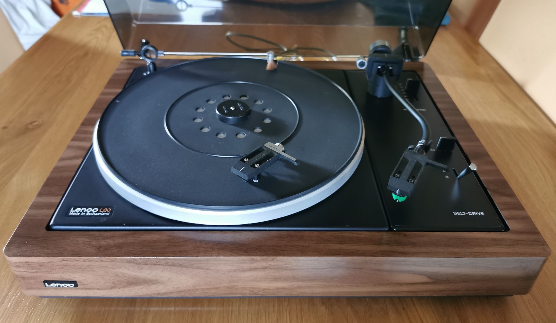 Pickup/pick up Lenco L80