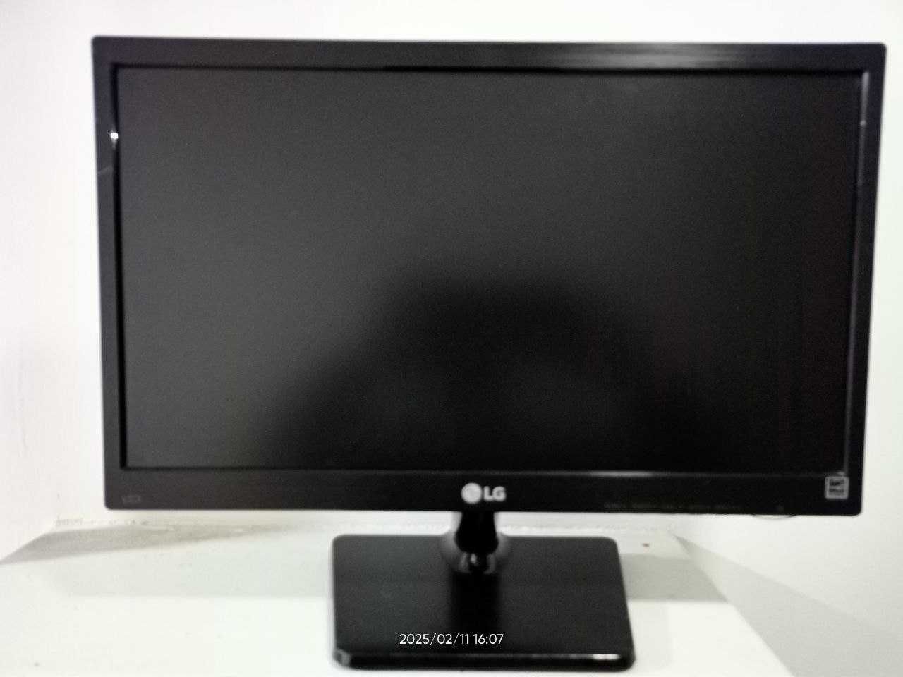 Продам мониторы LG и Samsung 5 шт.