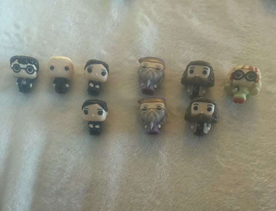 Здравейте  продавам Harry poter , marvel POP! Фигурки