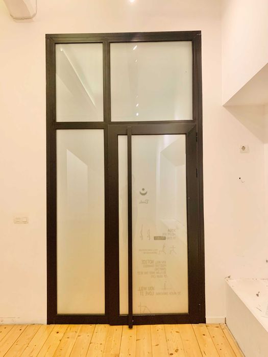 Врата алуминиева с двойно стъкло