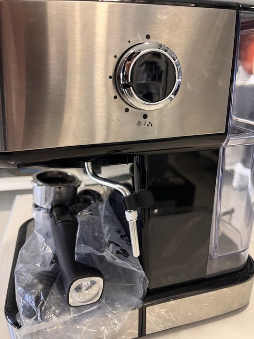 Espresor de cafea Hisense