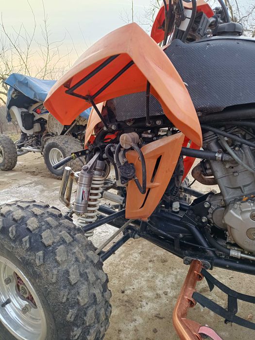 Vând atv dinli 450cc
