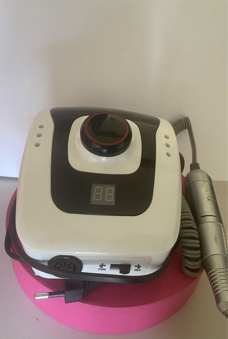 Машинка для маникюра