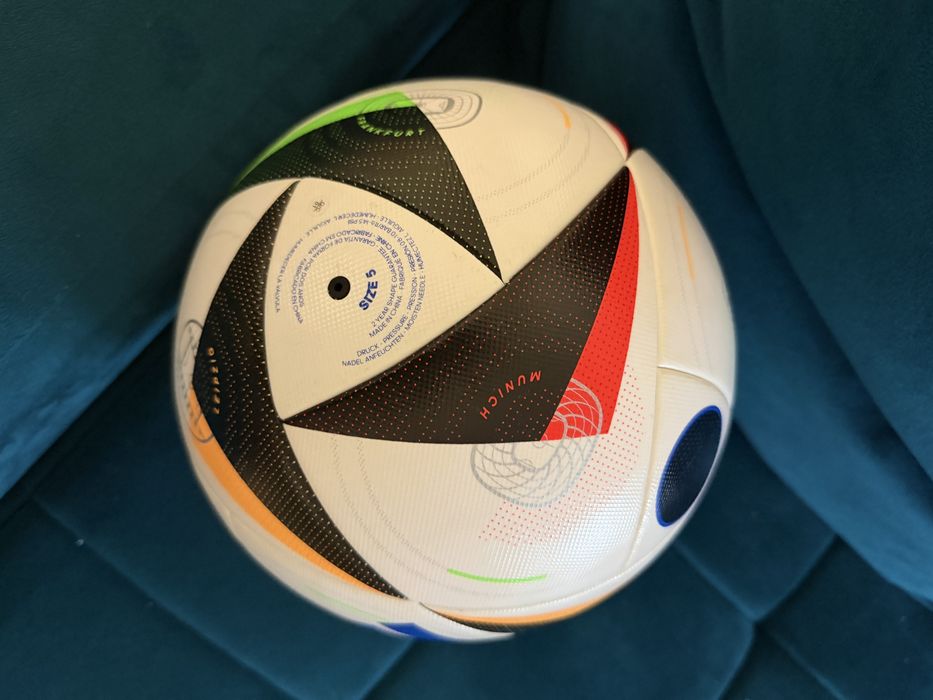 Minge Adidas Oficiala Euro 2024