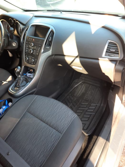 Opel Asta Sports Tourer Eco Flex 2014