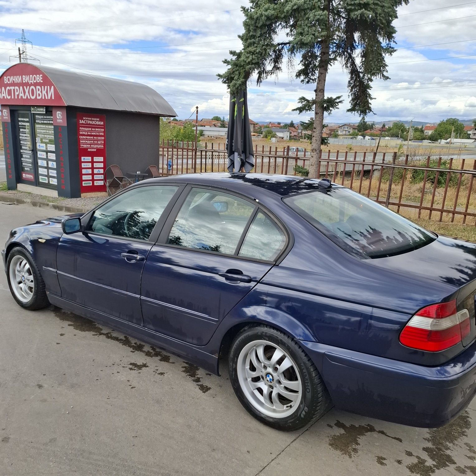 Продавам BMW 320 - 3500лв.
