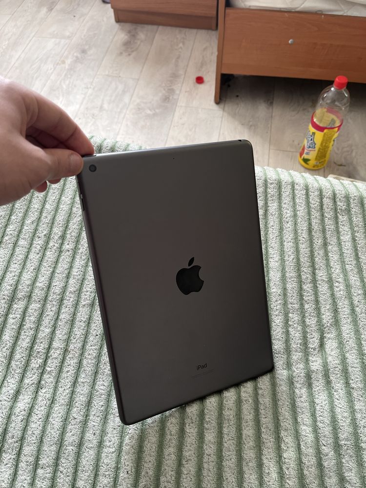 Срочно продам iPad 9