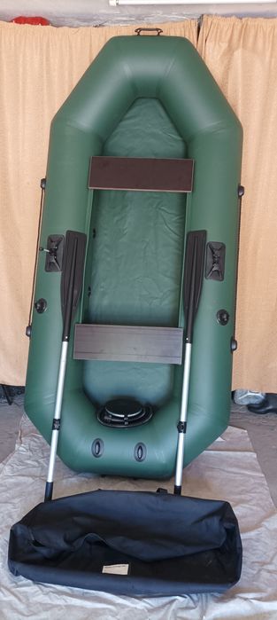 Лодка пвх новая.