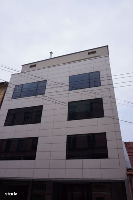 Clădire P+3, 198.000 euro