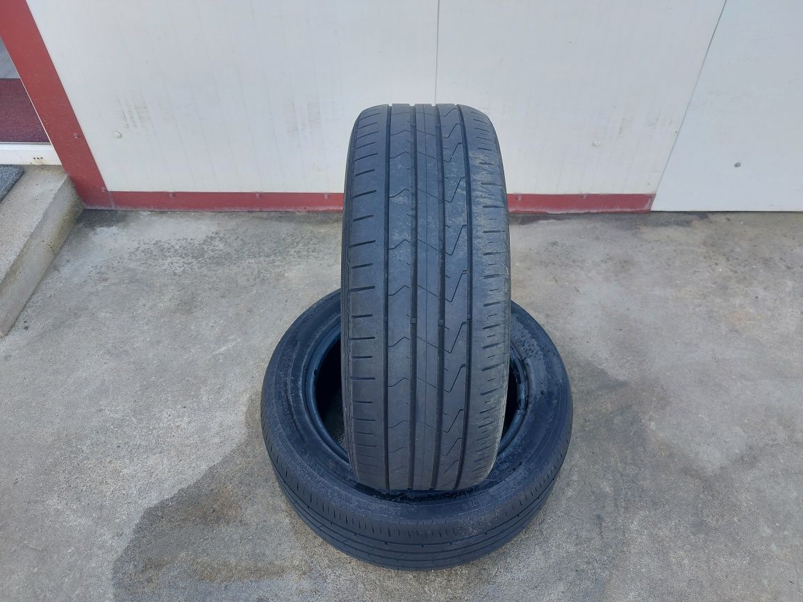 100 lei bucata! Doua anvelope de vara 205 55 16 Hankook